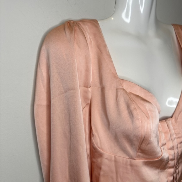 NWOT ASTR The Label Long Sleeve Hook & Eye Peplum Top Corset Bustier Blo… - Picture 12 of 13